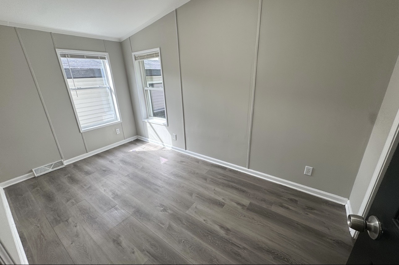 2215 Rush Street Property Photo 15