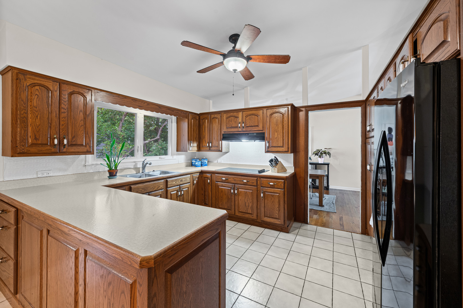 203 Maclaren Lane Property Photo 10