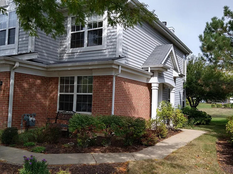 2320 Foxmoor Lane Property Photo 1