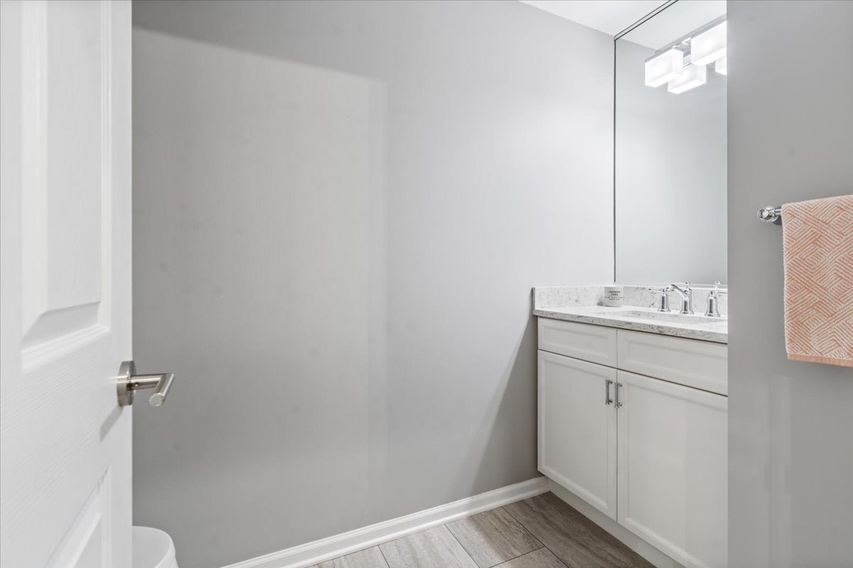 33 W Huron Street 402 Property Photo 9