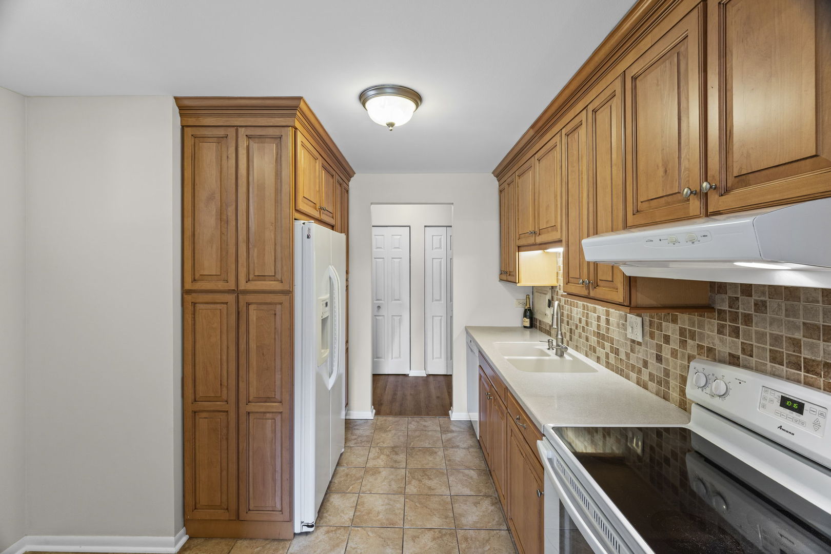1505 E Central Road 216b Property Photo 3
