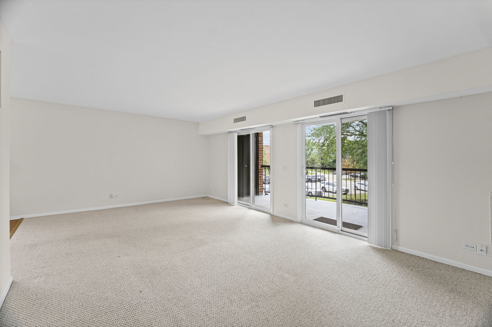1505 E Central Road 216b Property Photo 10