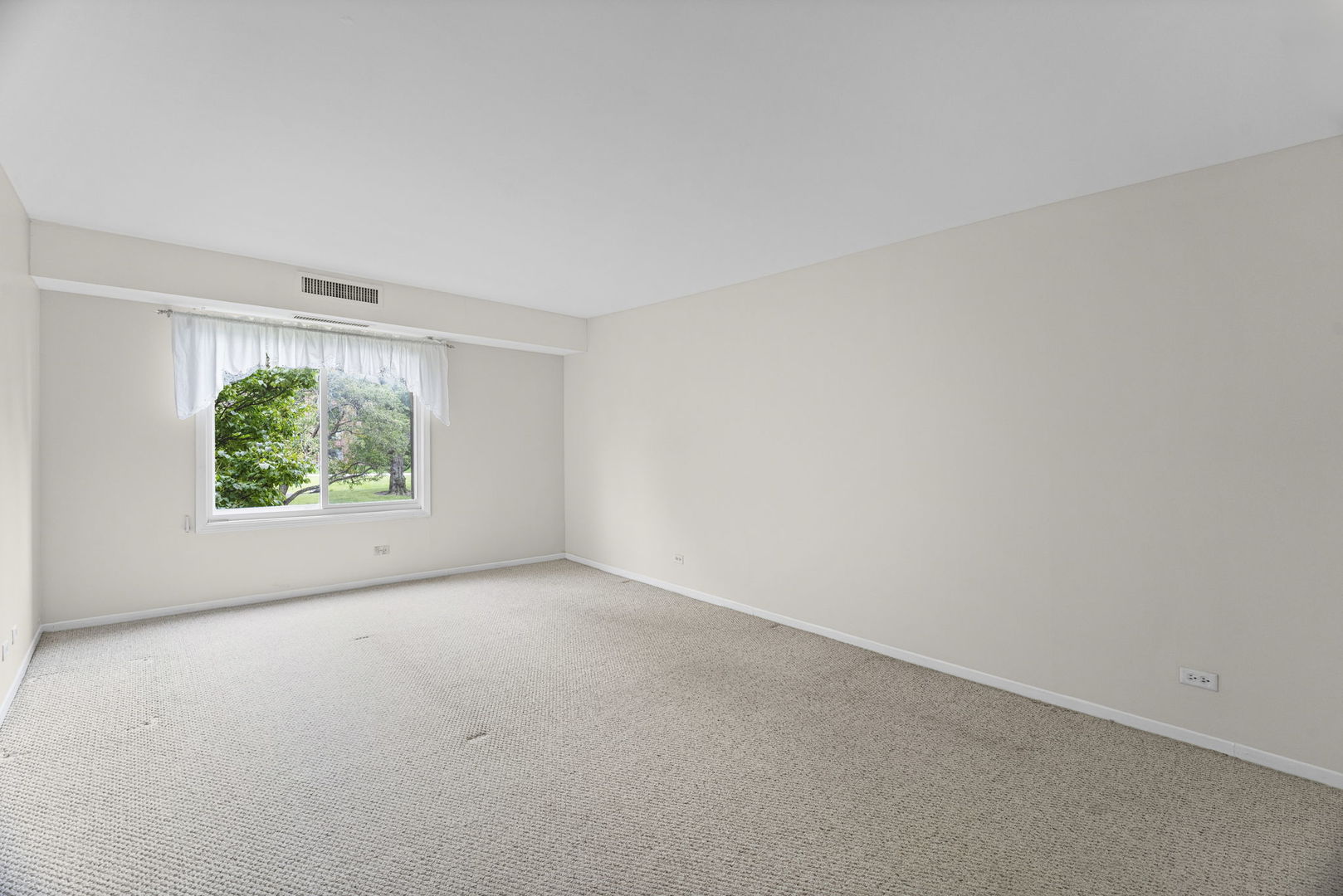 1505 E Central Road 216b Property Photo 16