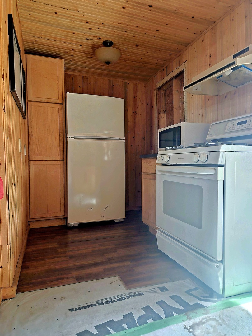 602 N Franklin Avenue Property Photo 6