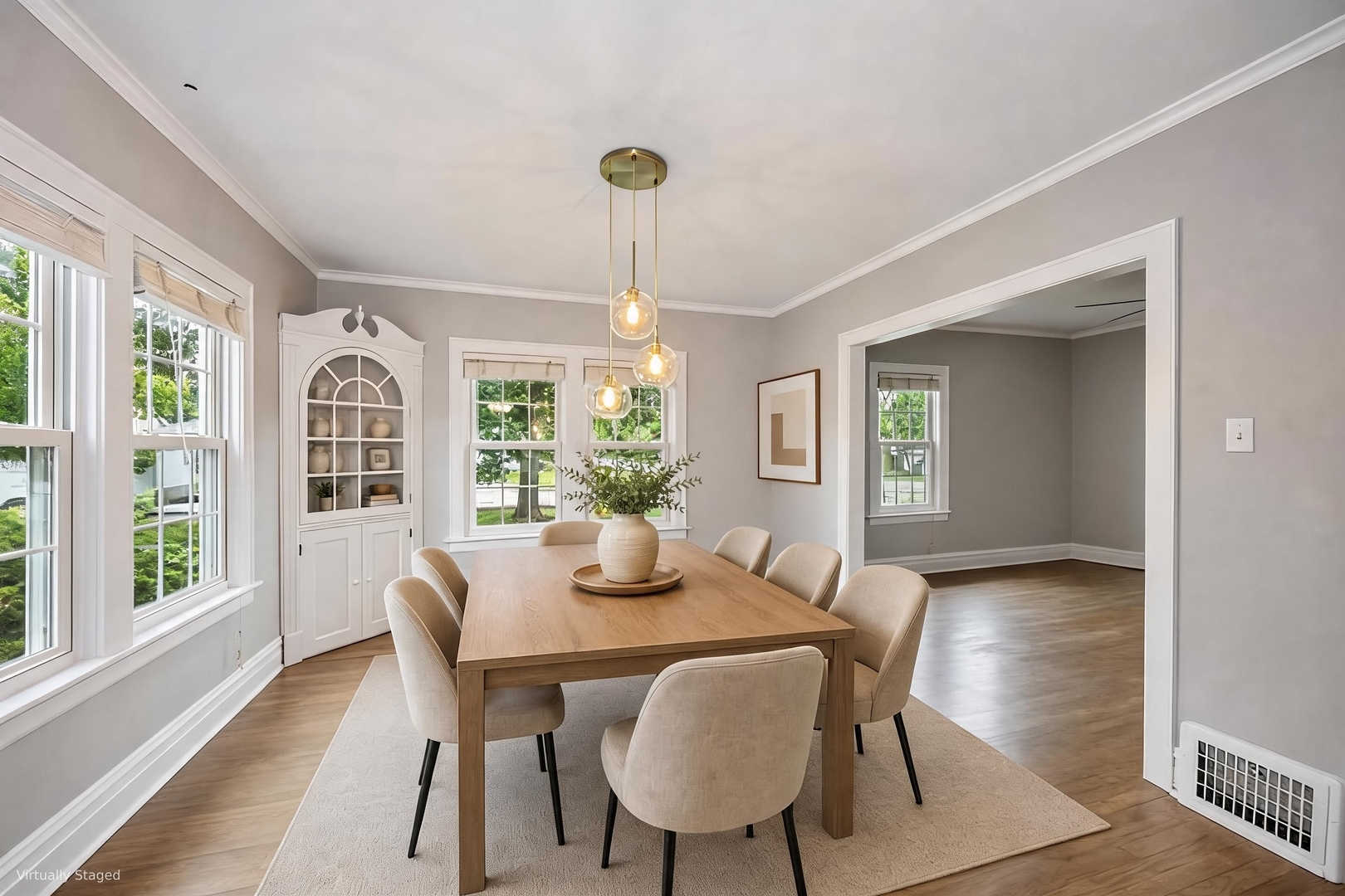 5436 Cumnor Road Property Photo 4
