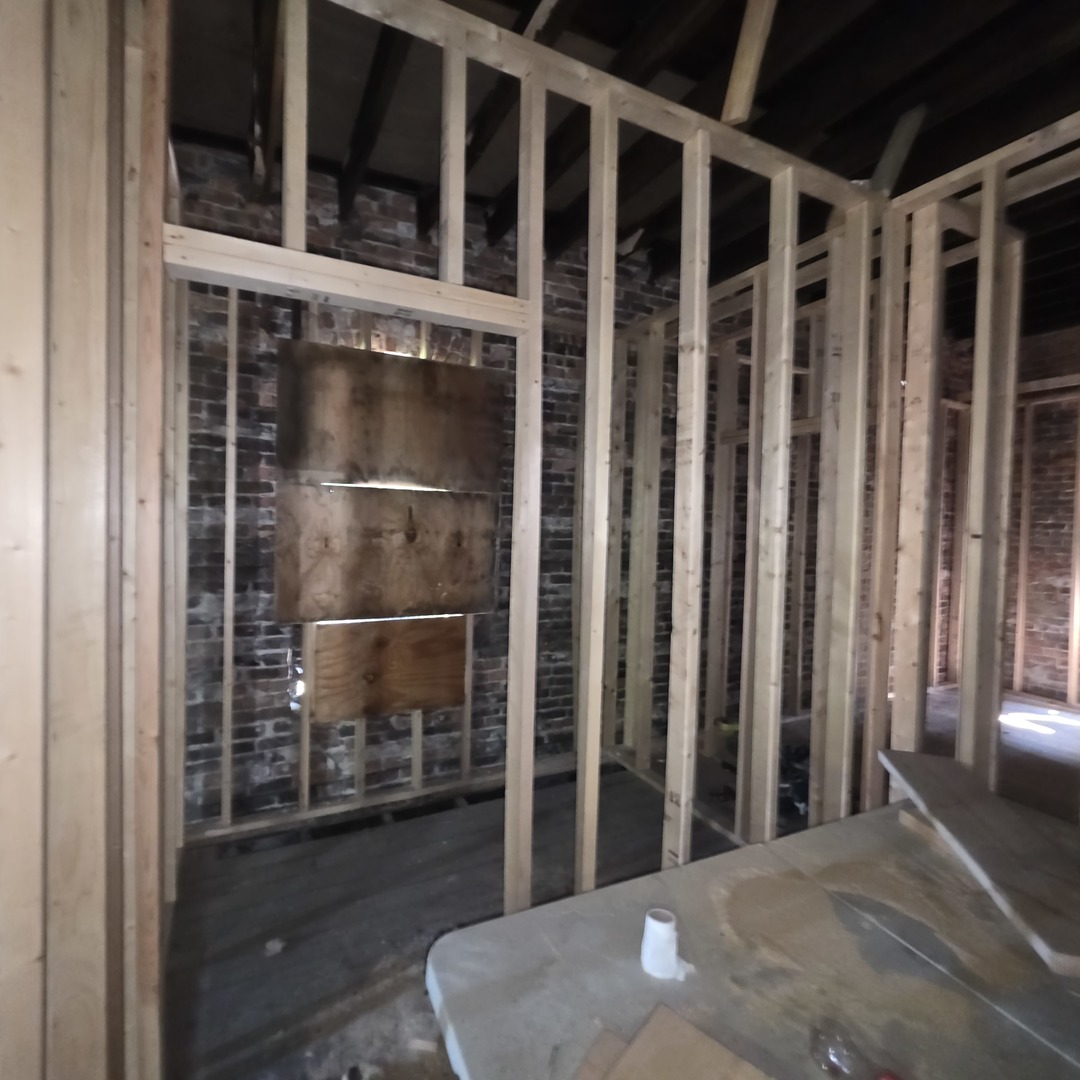 10600 S Langley Avenue Property Photo 5