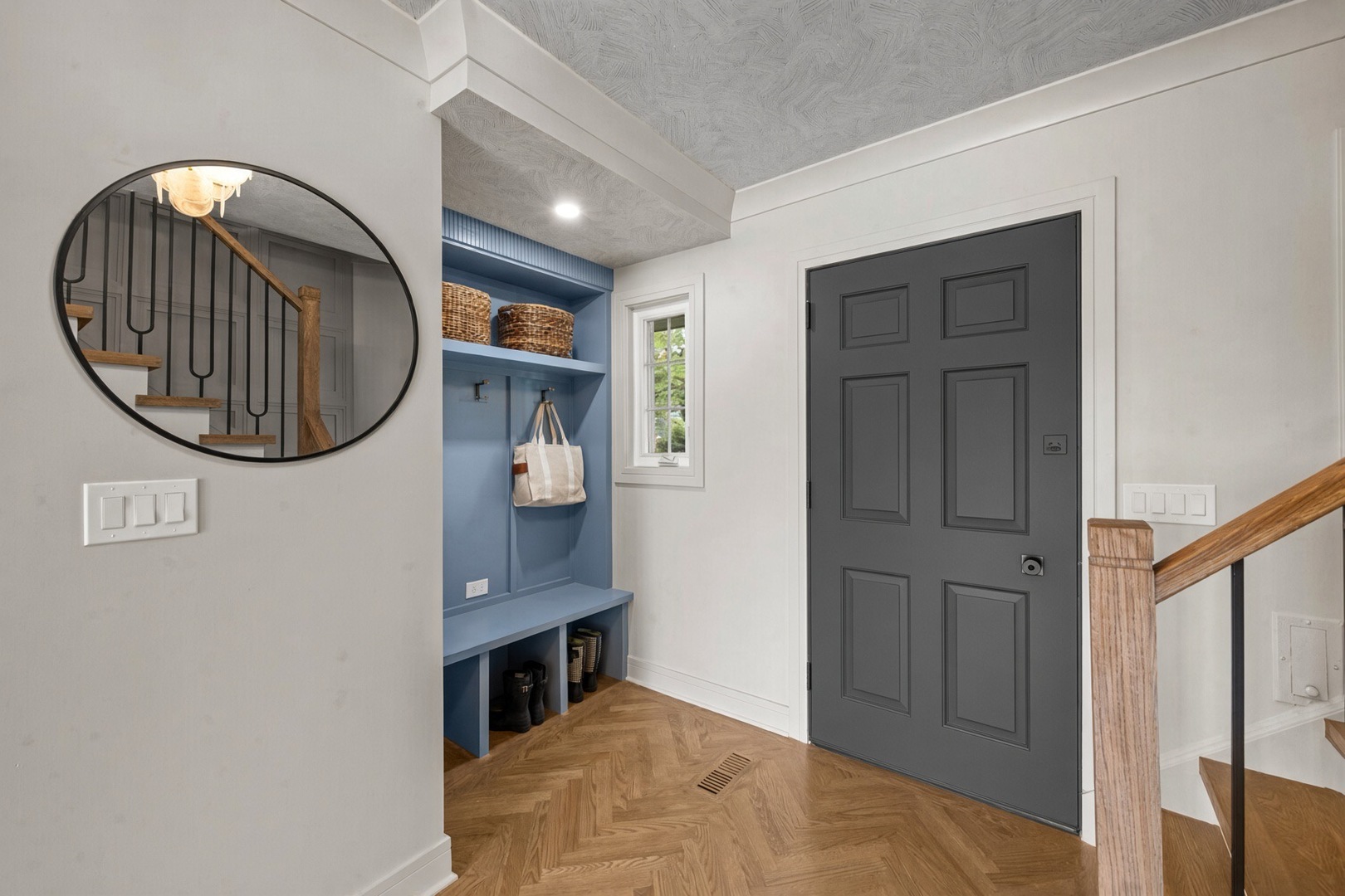 1288 Sunview Lane Property Photo 3