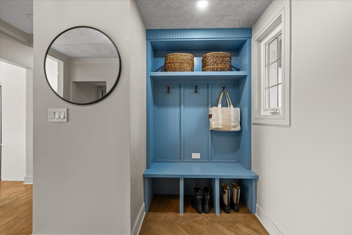 1288 Sunview Lane Property Photo 4