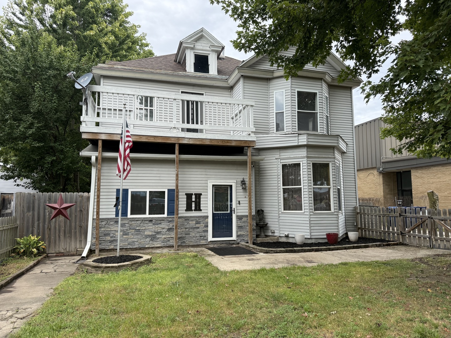 1015 6th Street Property Photo 1