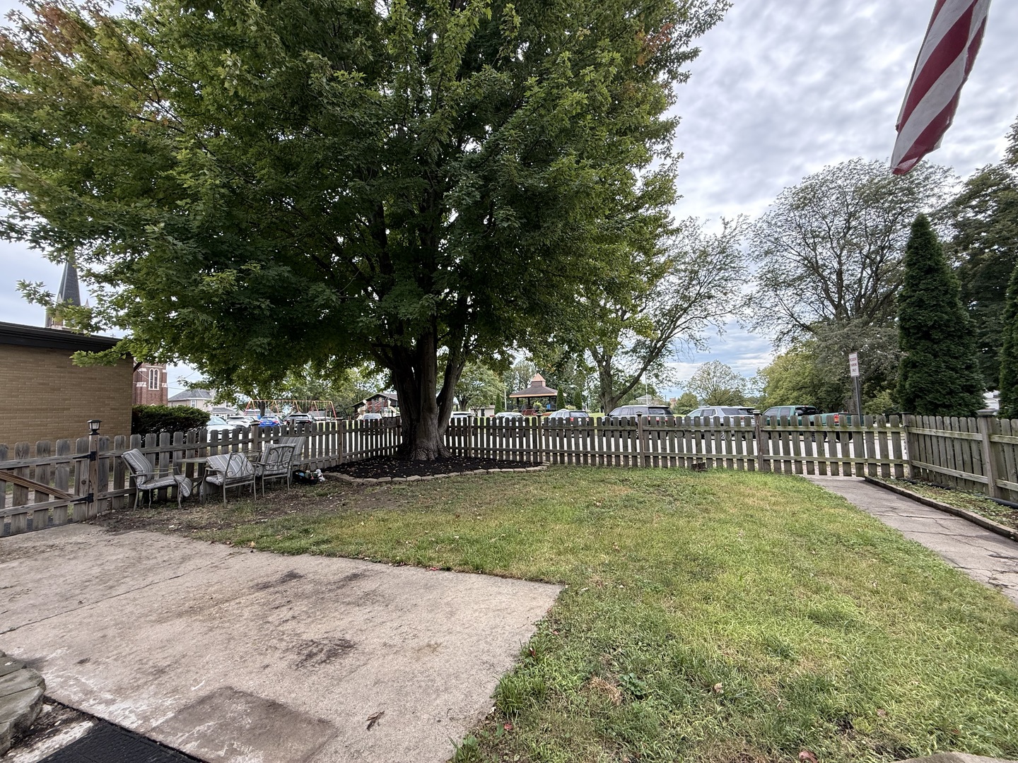 1015 6th Street Property Photo 2