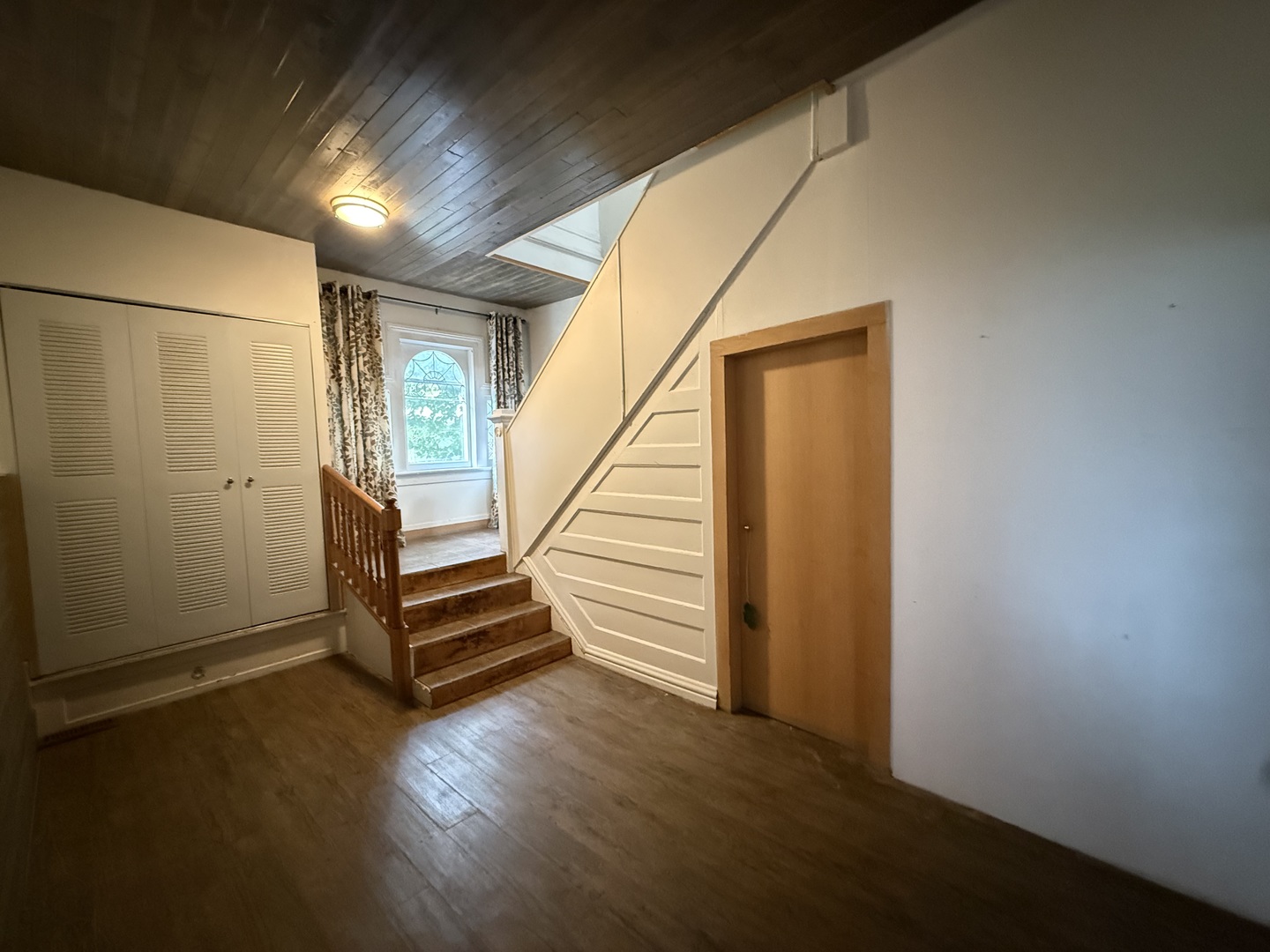1015 6th Street Property Photo 6