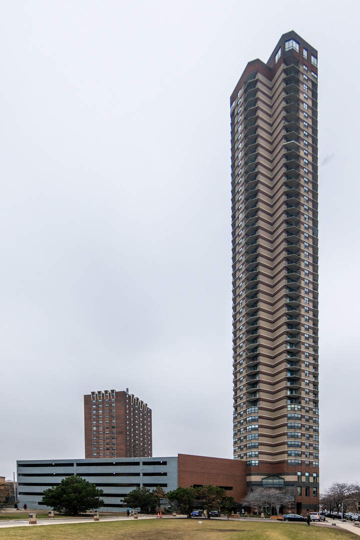 3660 N Lake Shore Drive 2312 Property Photo 1