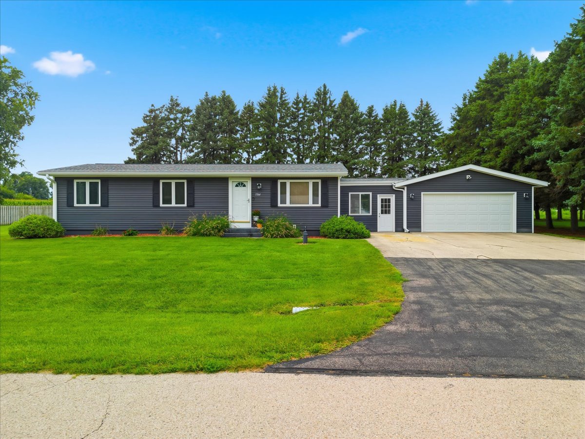 5564 S Greenland Drive Property Photo 1