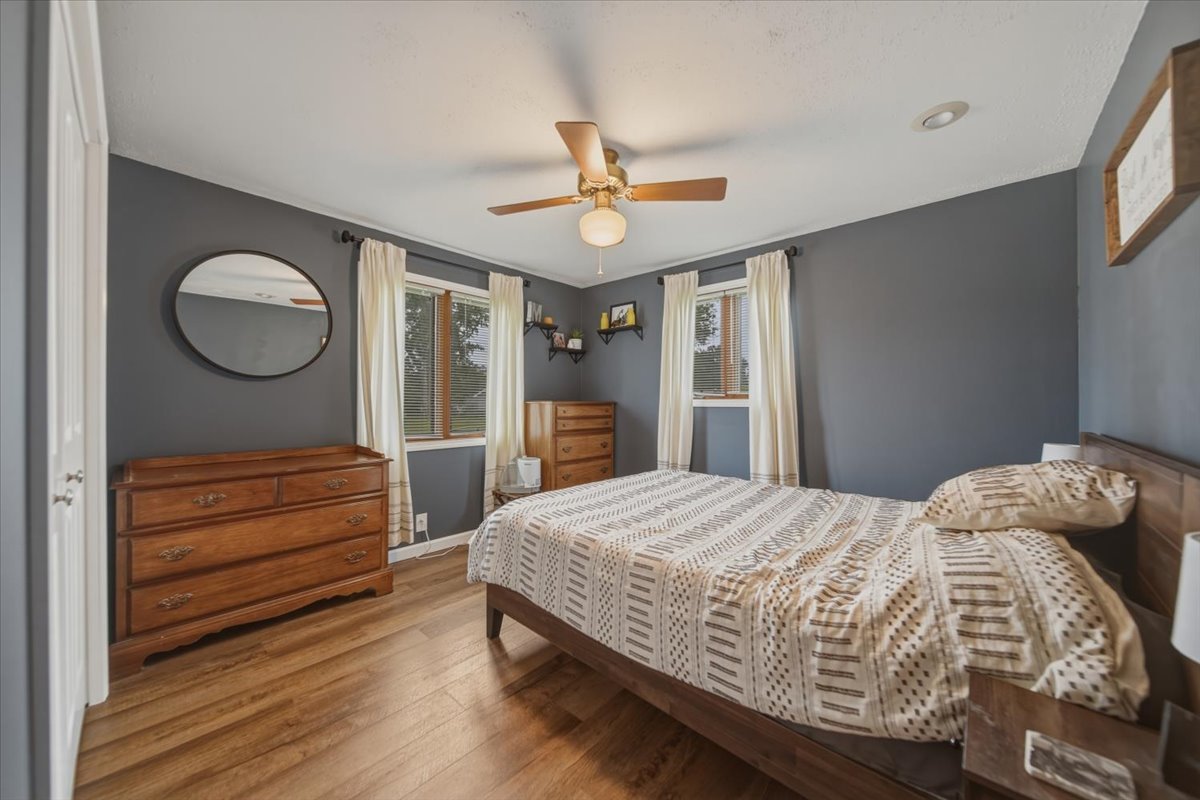 5564 S Greenland Drive Property Photo 11