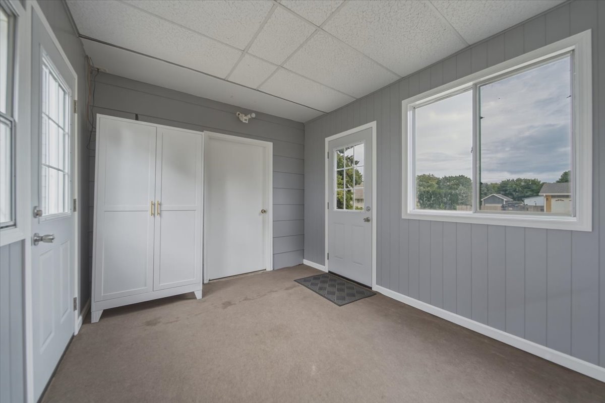 5564 S Greenland Drive Property Photo 14