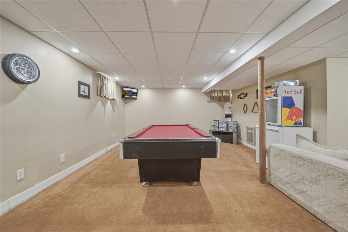 5564 S Greenland Drive Property Photo 15