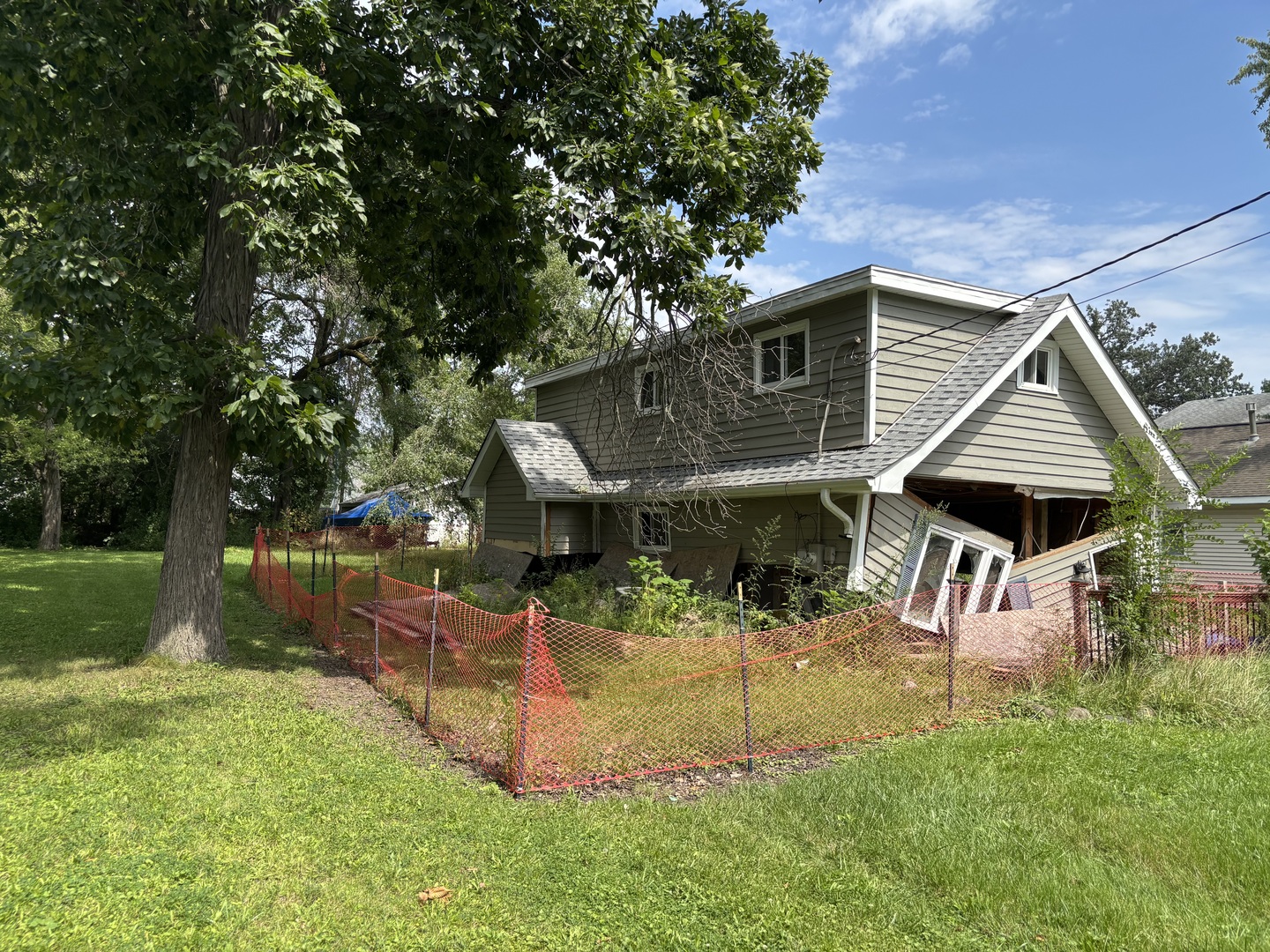 26426 W Grapevine Avenue Property Photo 2