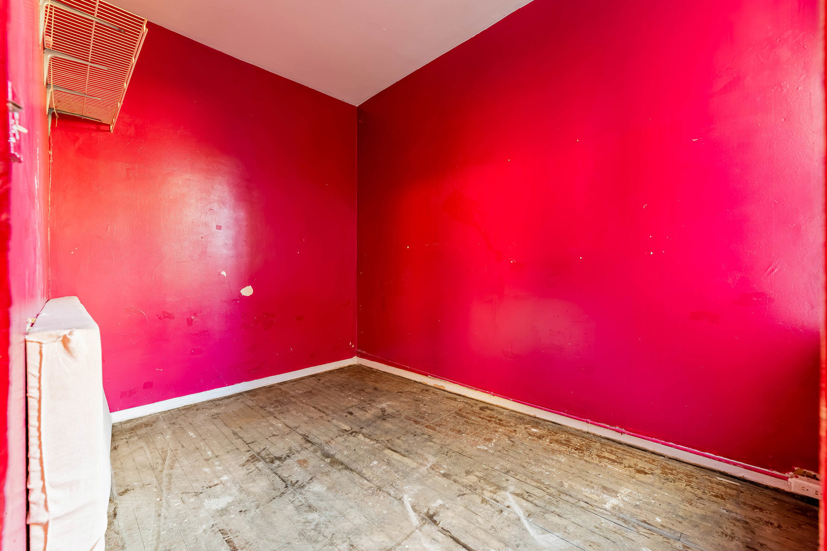 2855 W 21st Street Property Photo 8
