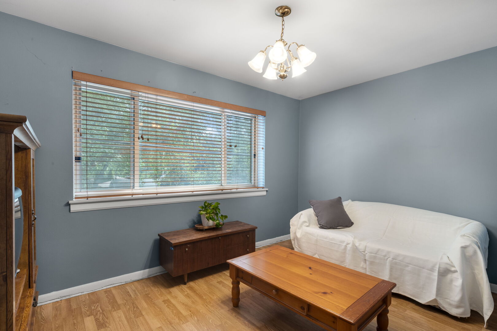 737 Ridge Avenue 2h Property Photo 12