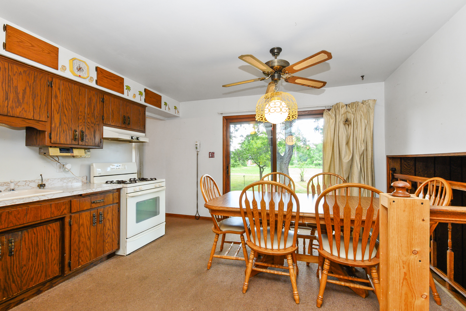 8540 Candlelight Drive Property Photo 14