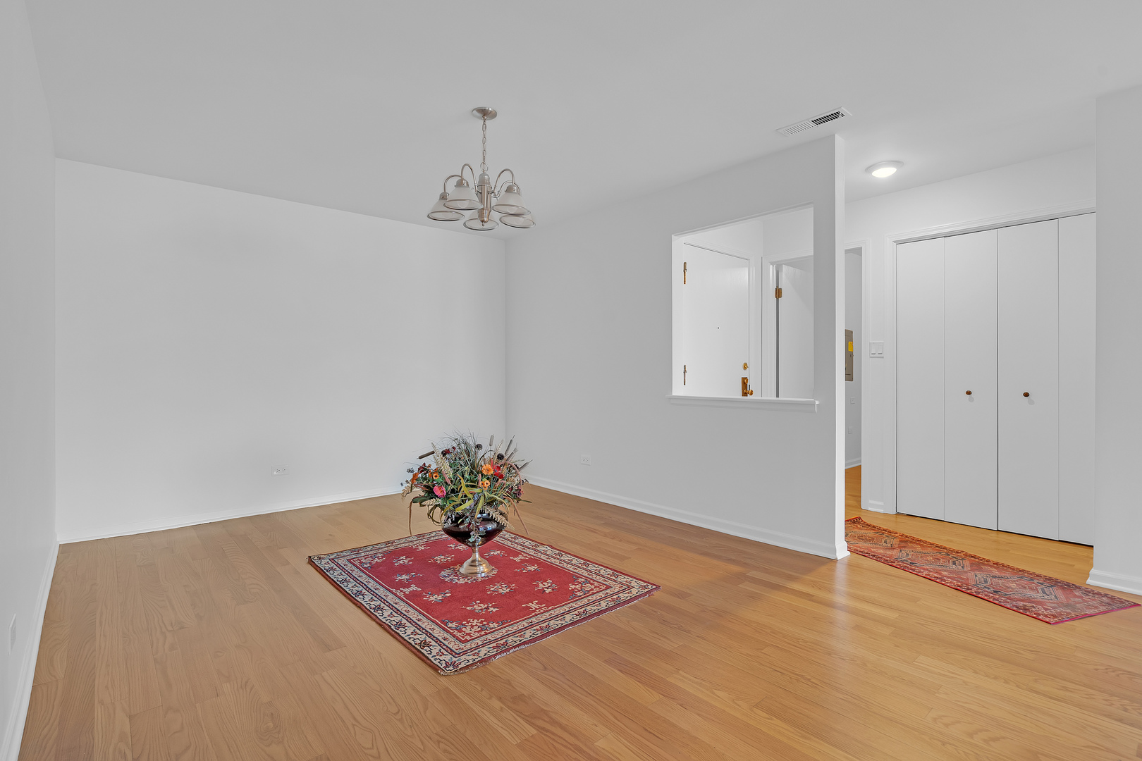 9240 Gross Point Road 410 Property Photo 4