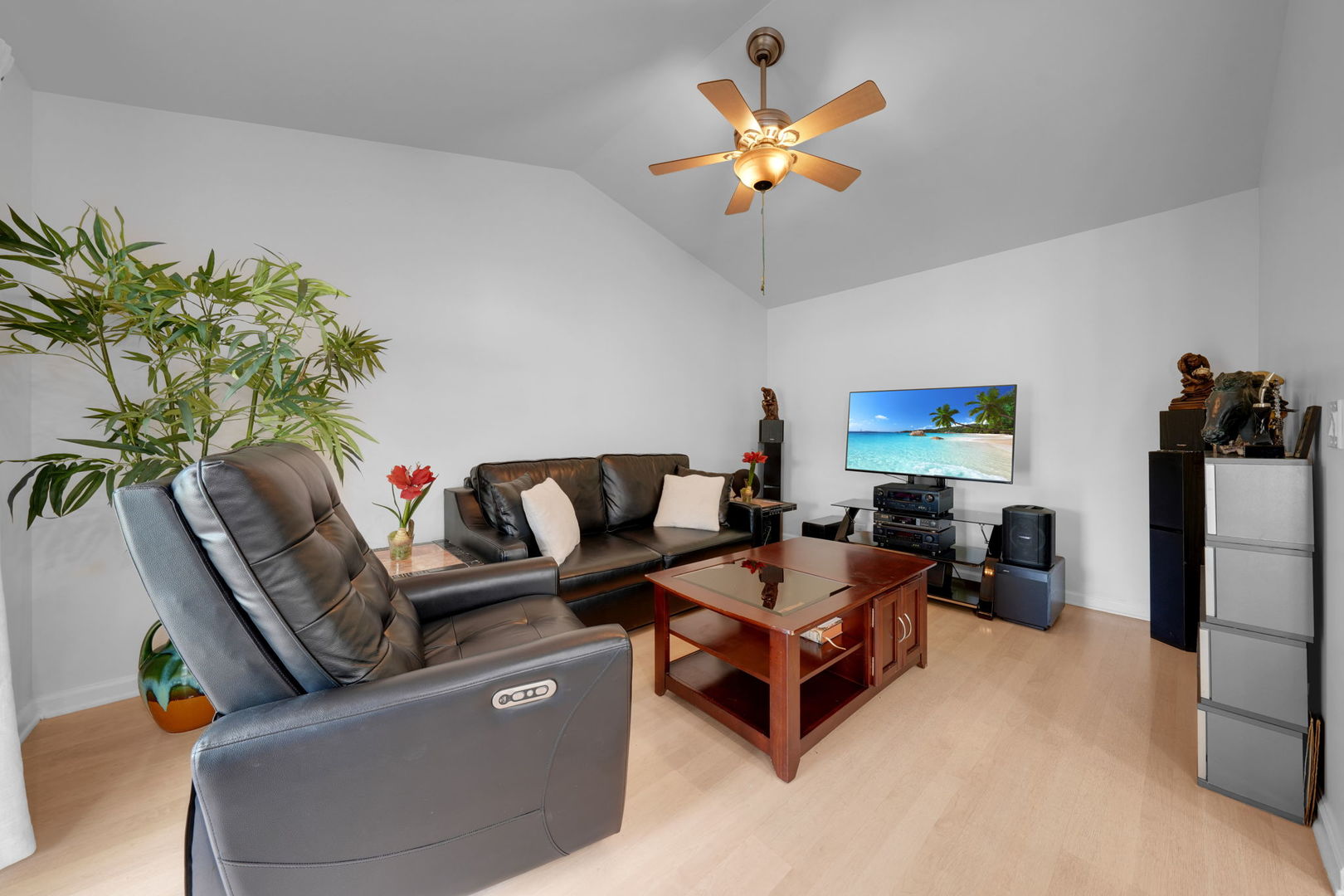 135 Pinehurst Drive Property Photo 11