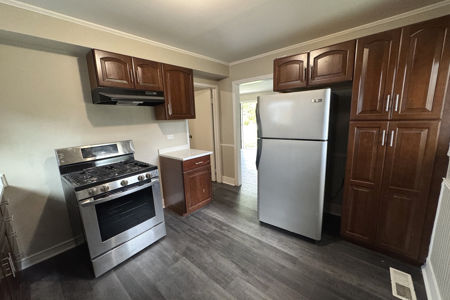 101 Shabbona Drive Property Photo 6