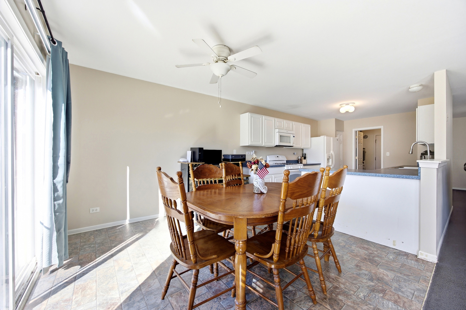 168 W Meadow Drive Property Photo 11