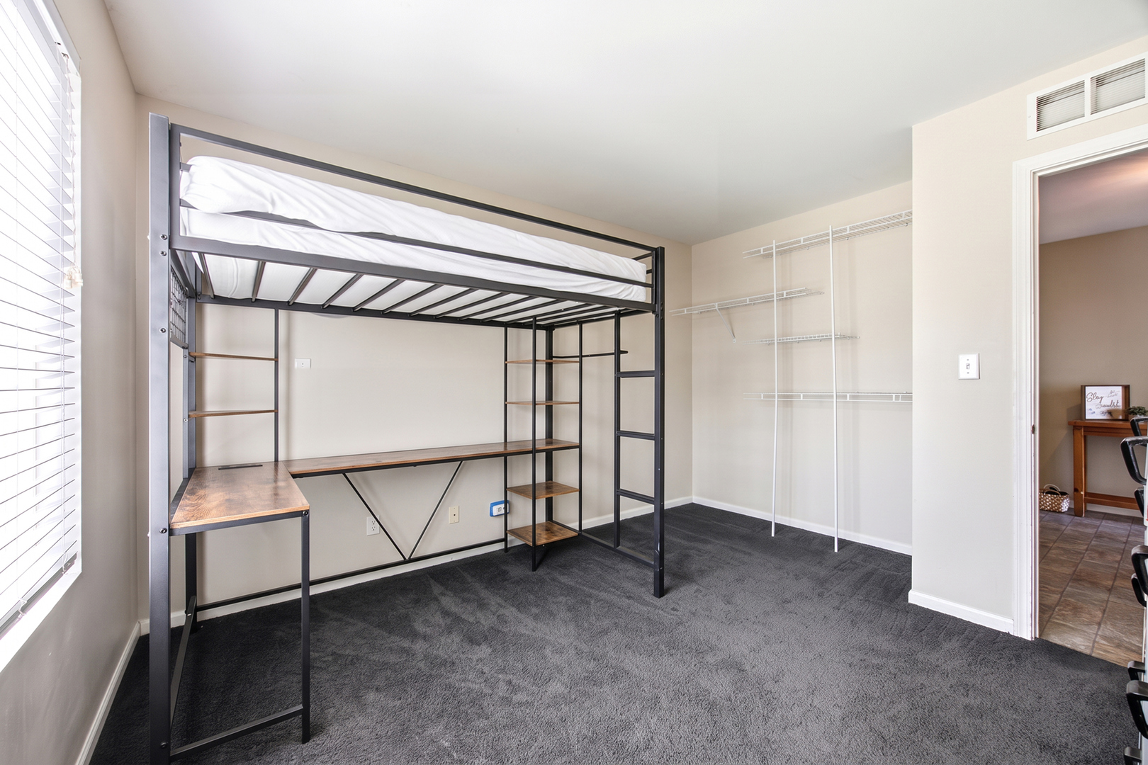 168 W Meadow Drive Property Photo 19
