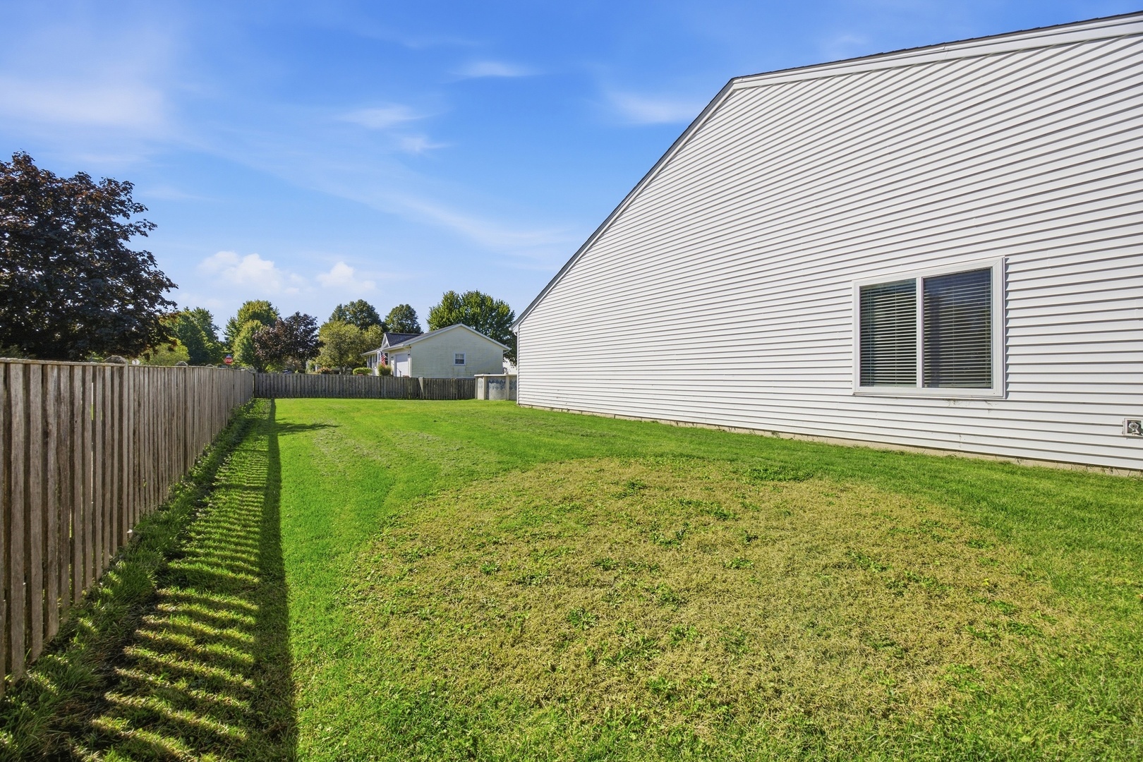 168 W Meadow Drive Property Photo 28