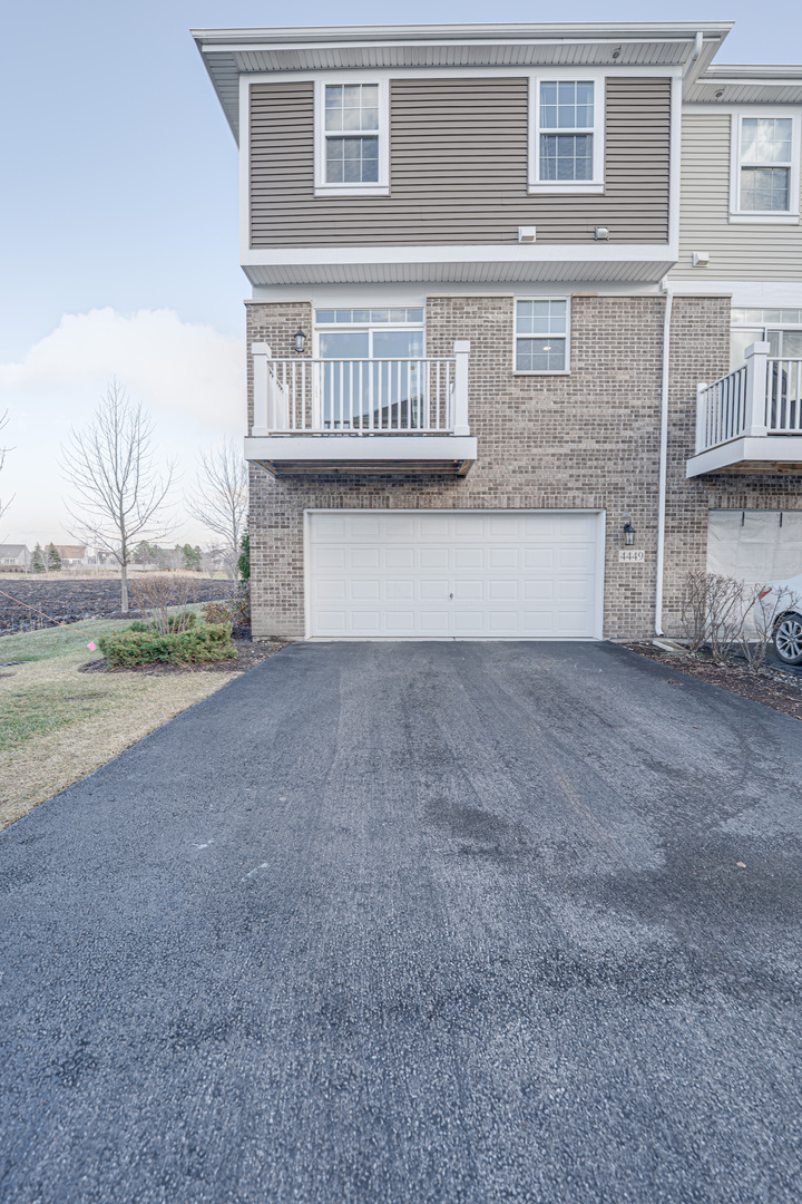 4449 Monroe Court Property Photo 2