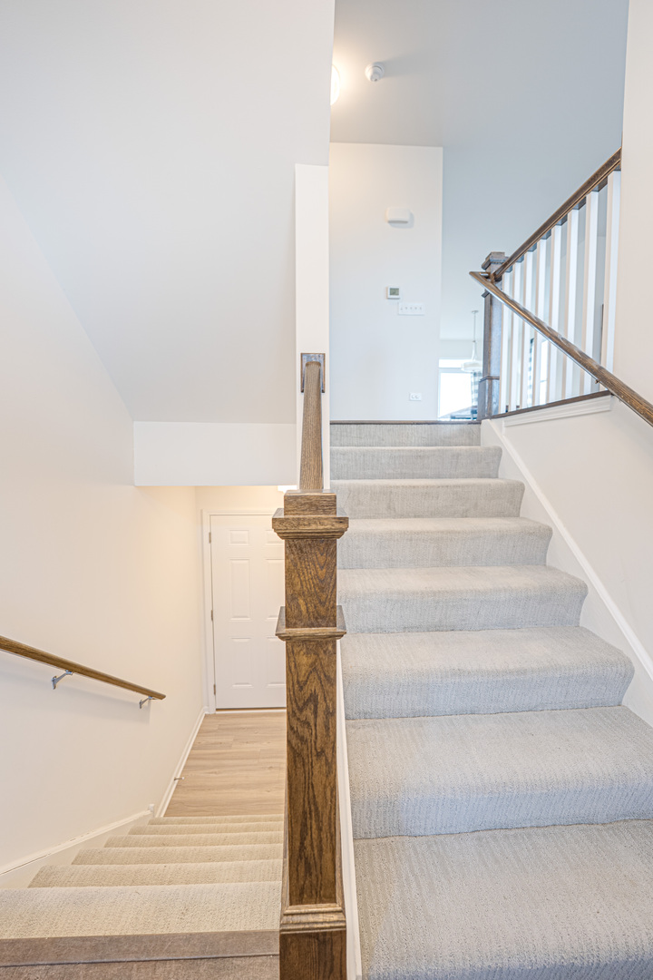 4449 Monroe Court Property Photo 3