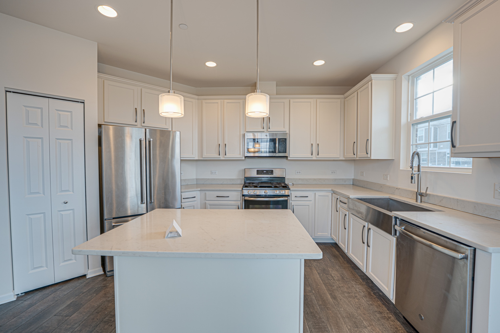 4449 Monroe Court Property Photo 10