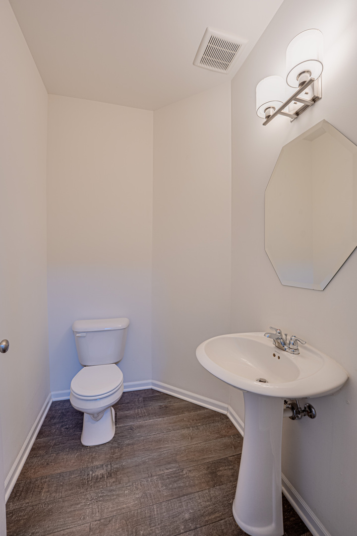 4449 Monroe Court Property Photo 11
