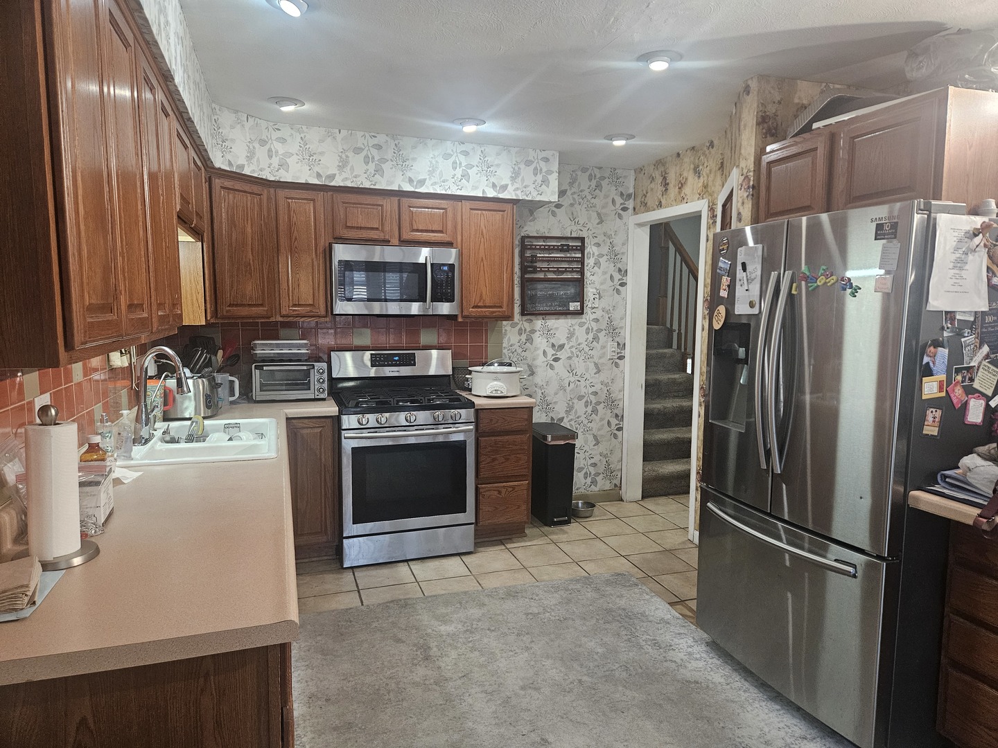 411 South Street Property Photo 4