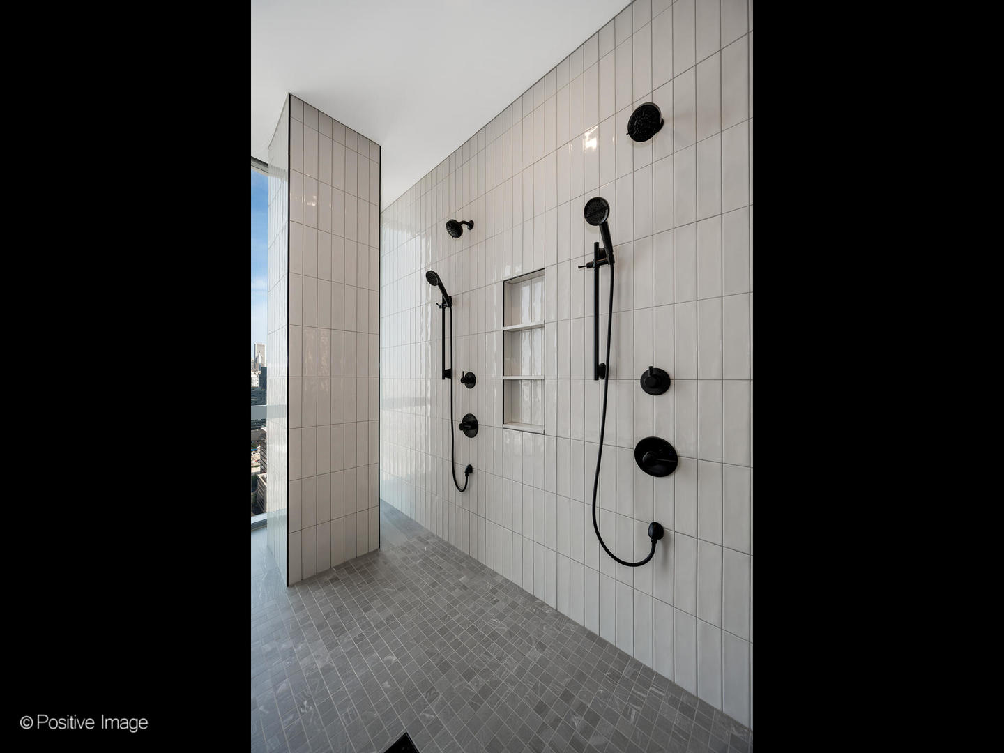 1114 W Carroll Avenue Ph-3302 Property Photo 19