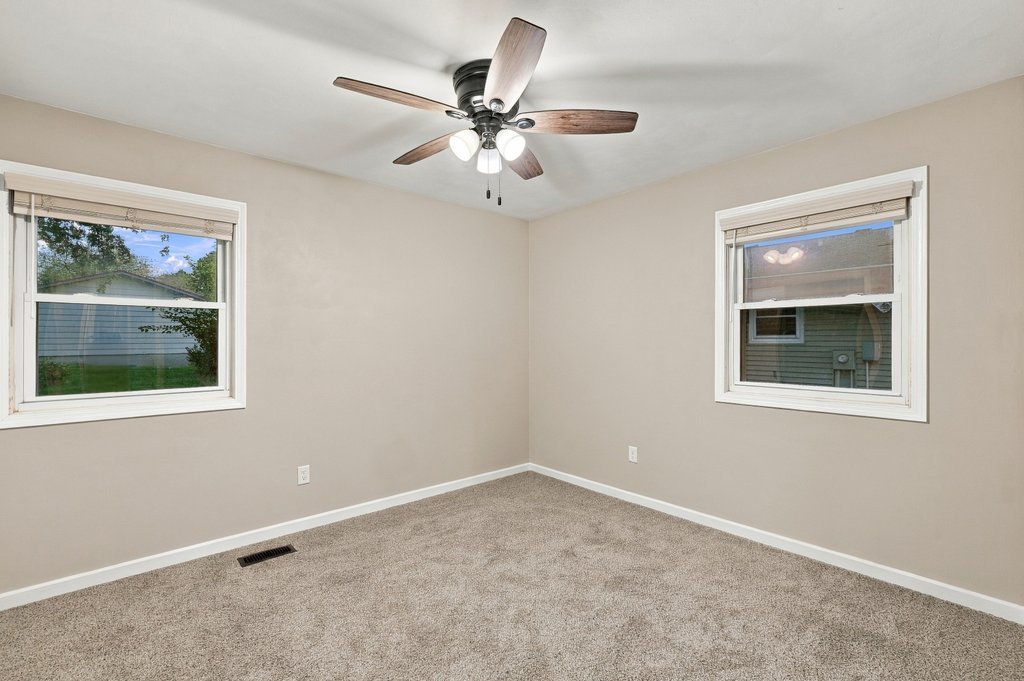 107 N 9th Street Property Photo 16