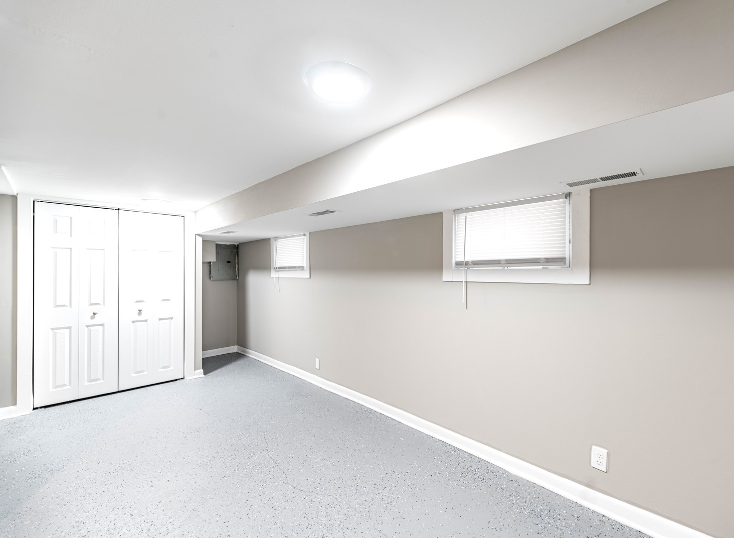 30 Washington Avenue Property Photo 16