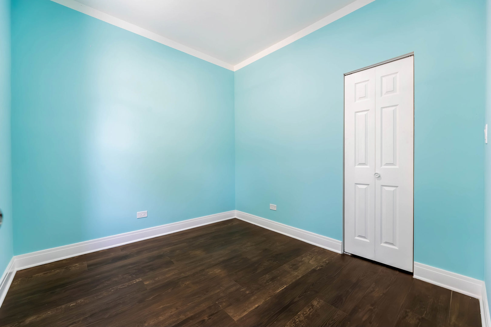 5619 S Wolcott Avenue Property Photo 6