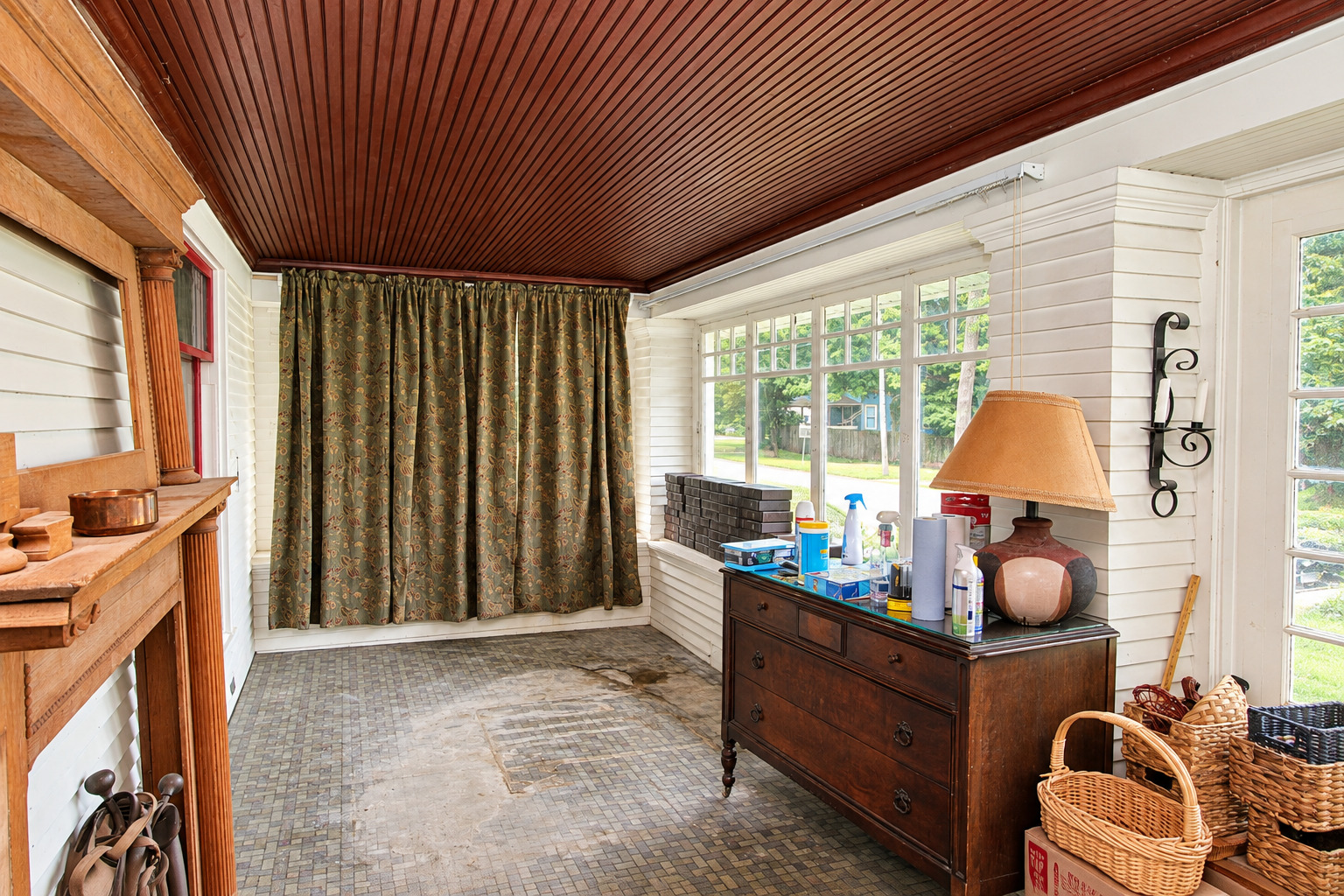 11705 Prairie Avenue Property Photo 2