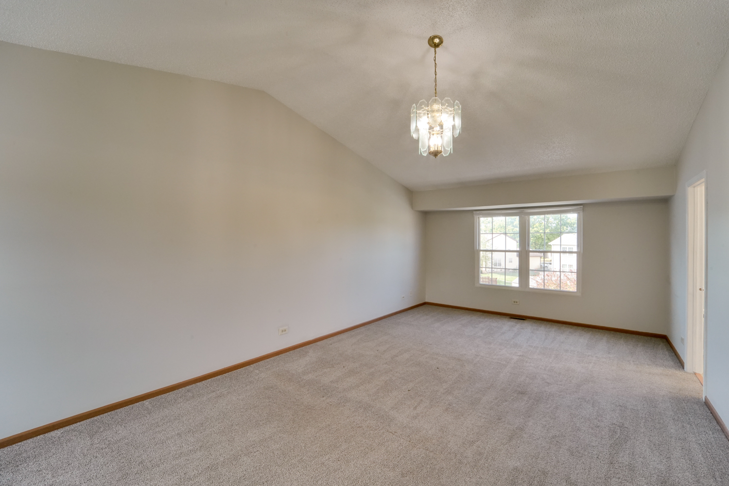 1008 Southbridge Lane Property Photo 12