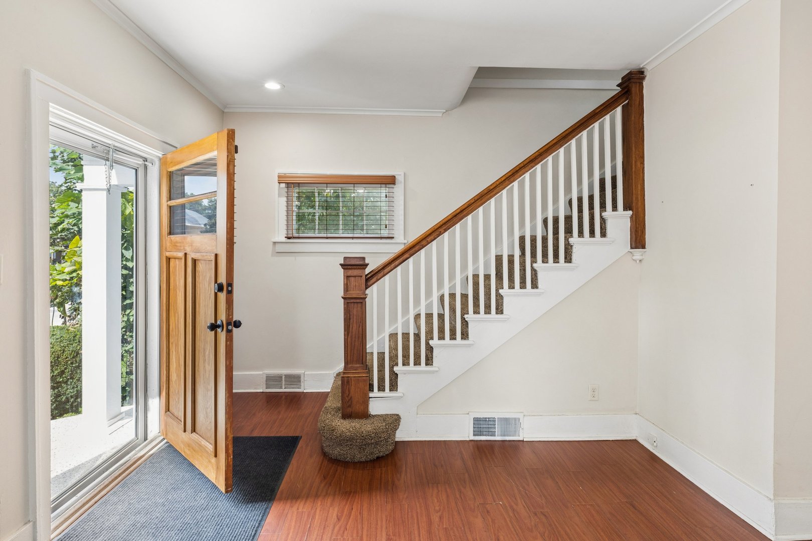 2509 Pershing Avenue Property Photo 3