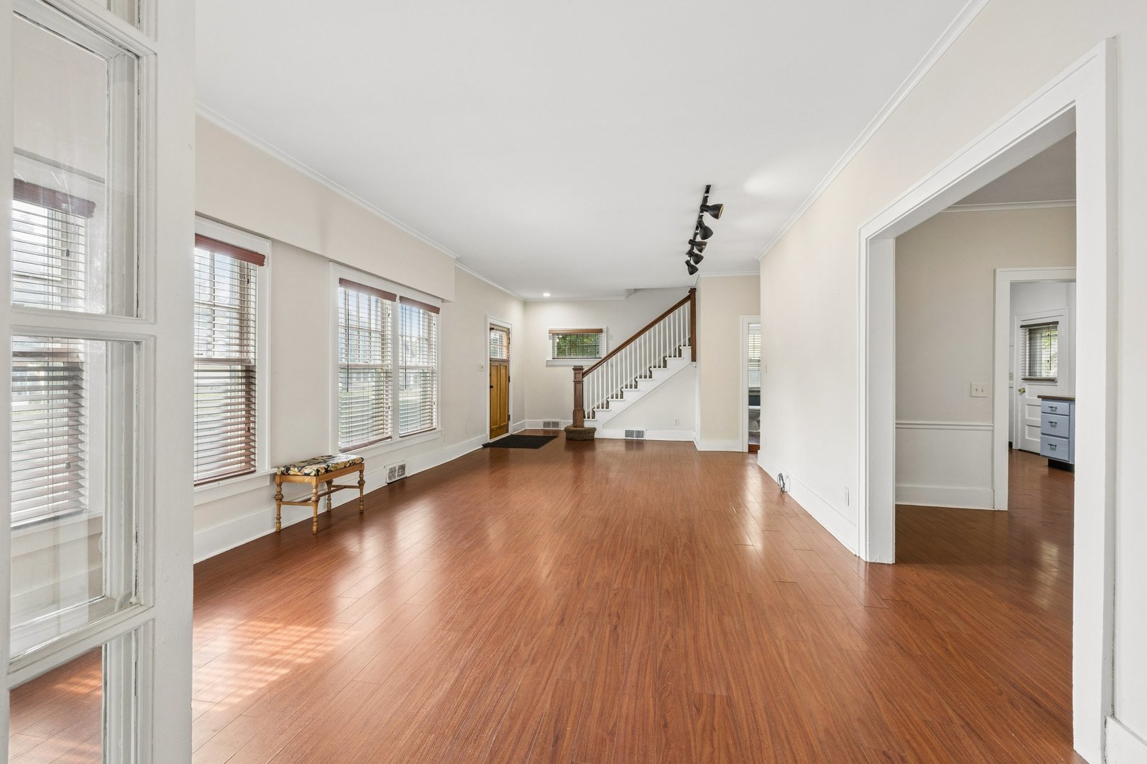 2509 Pershing Avenue Property Photo 7