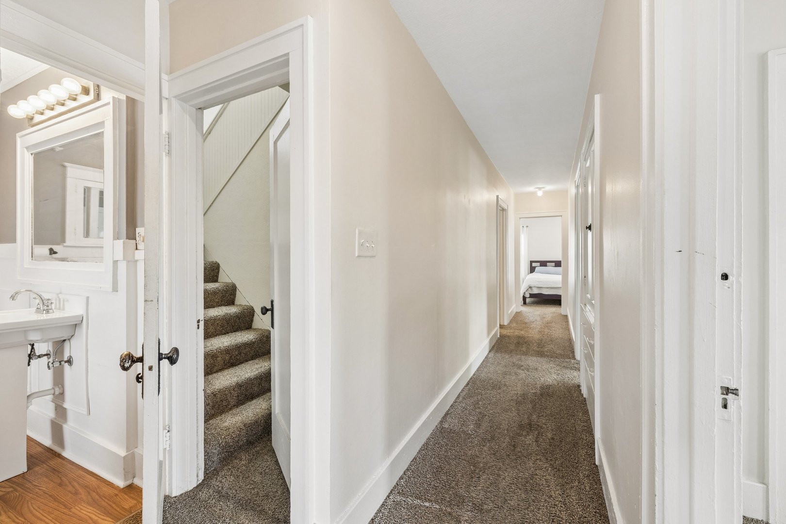 2509 Pershing Avenue Property Photo 24