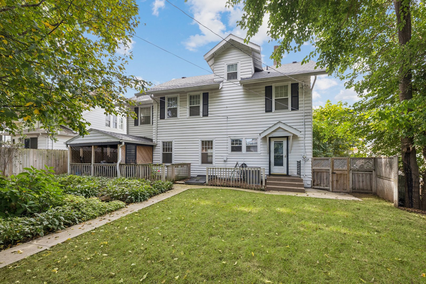 2509 Pershing Avenue Property Photo 31