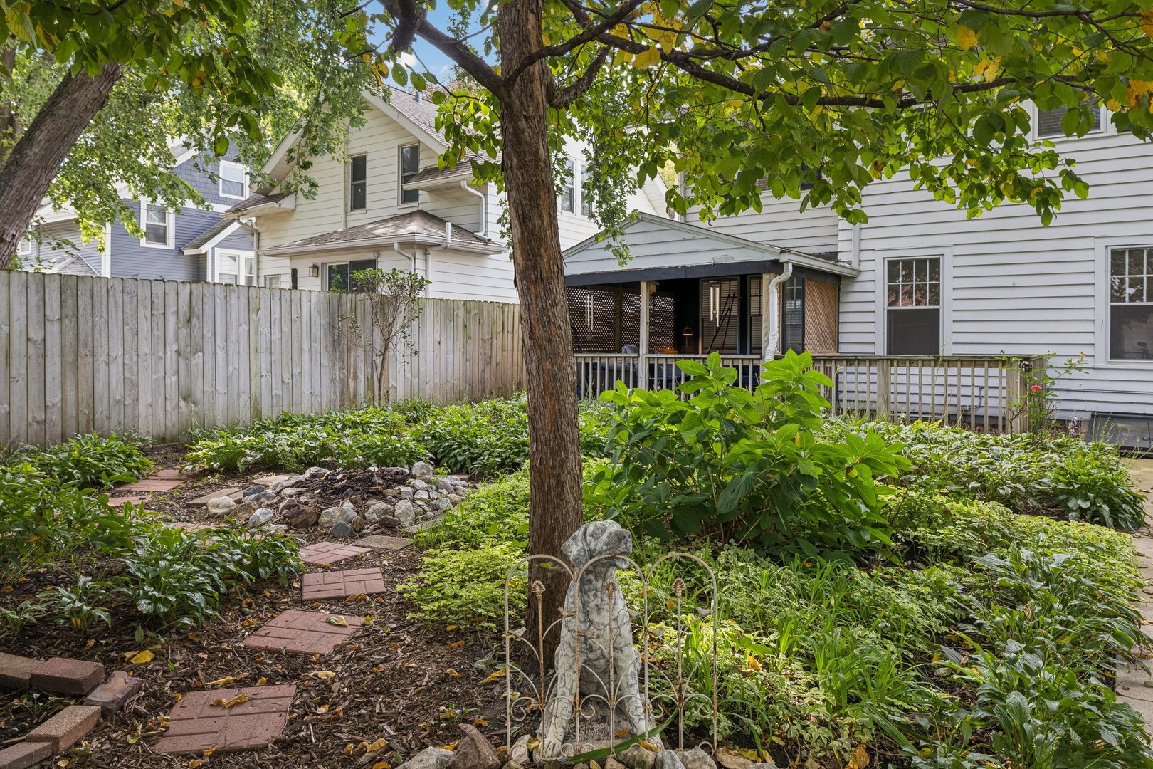 2509 Pershing Avenue Property Photo 32