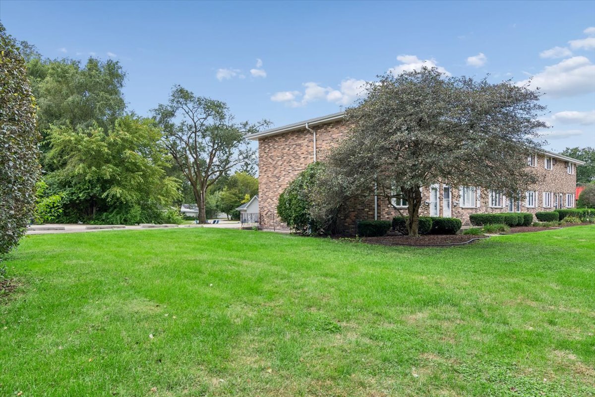 110 Towncrest Drive A Property Photo 27