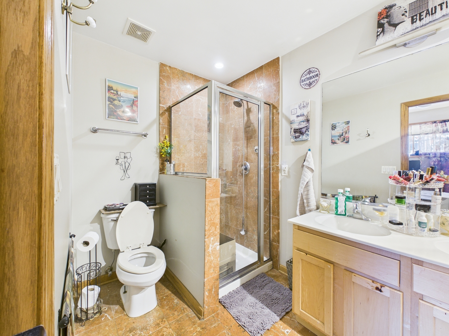 4336 S Saint Lawrence Avenue G Property Photo 9