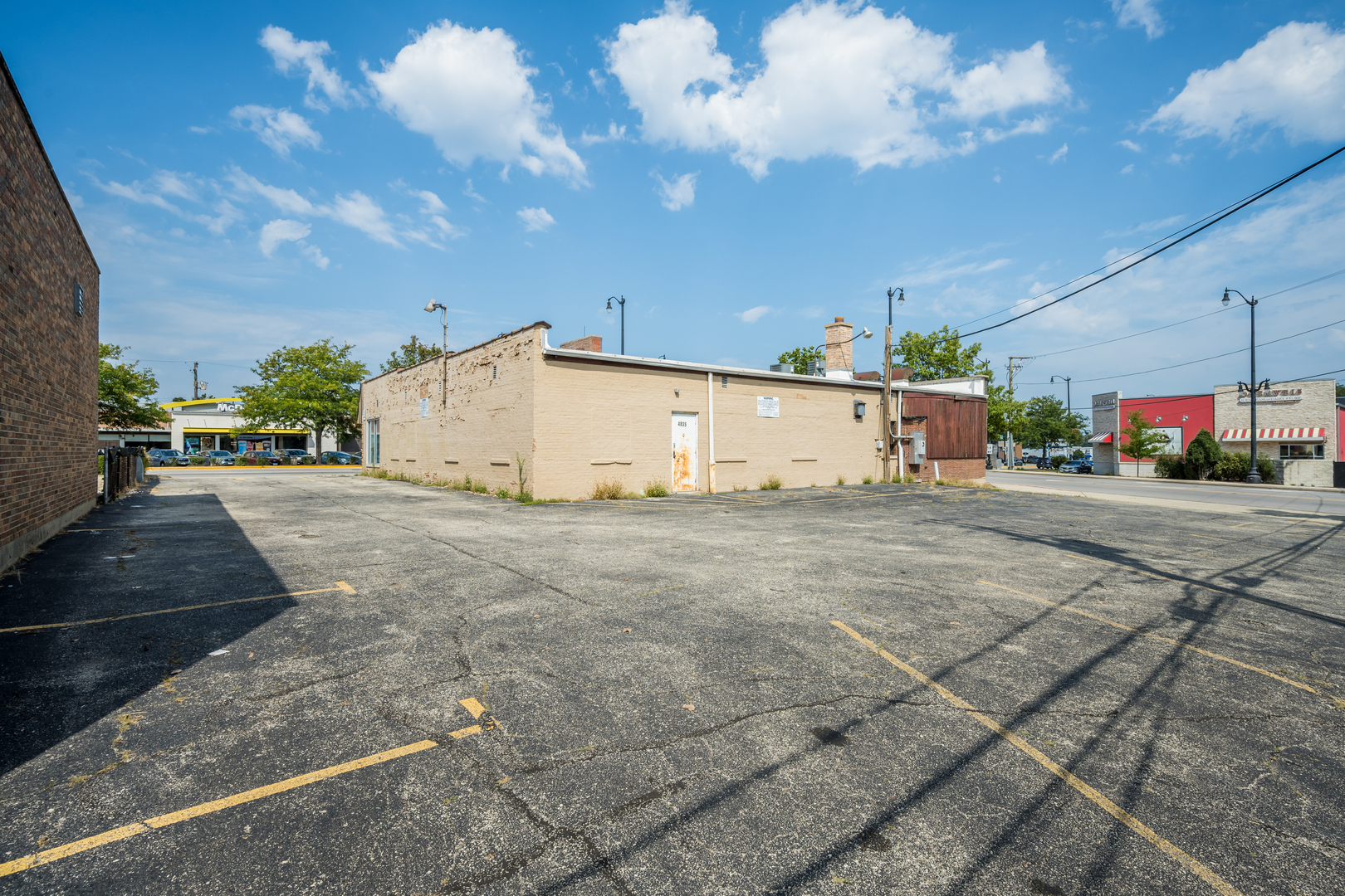 4835 Dempster Street Property Photo 4