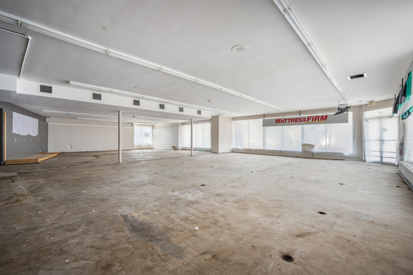 4835 Dempster Street Property Photo 14